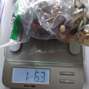 1.6 pounds  lot vintage to now button's